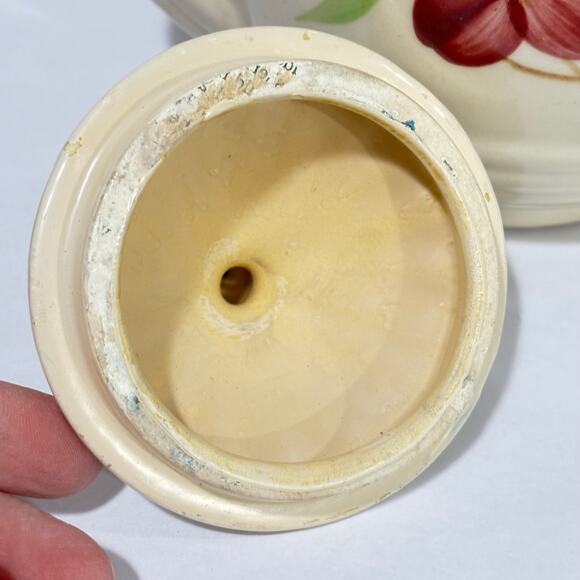 Vintage USA Shawnee Teapot creamy white ceramic & hand painted floral design - Picture 7 of 13